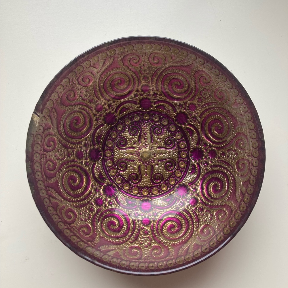 Decorative bowl